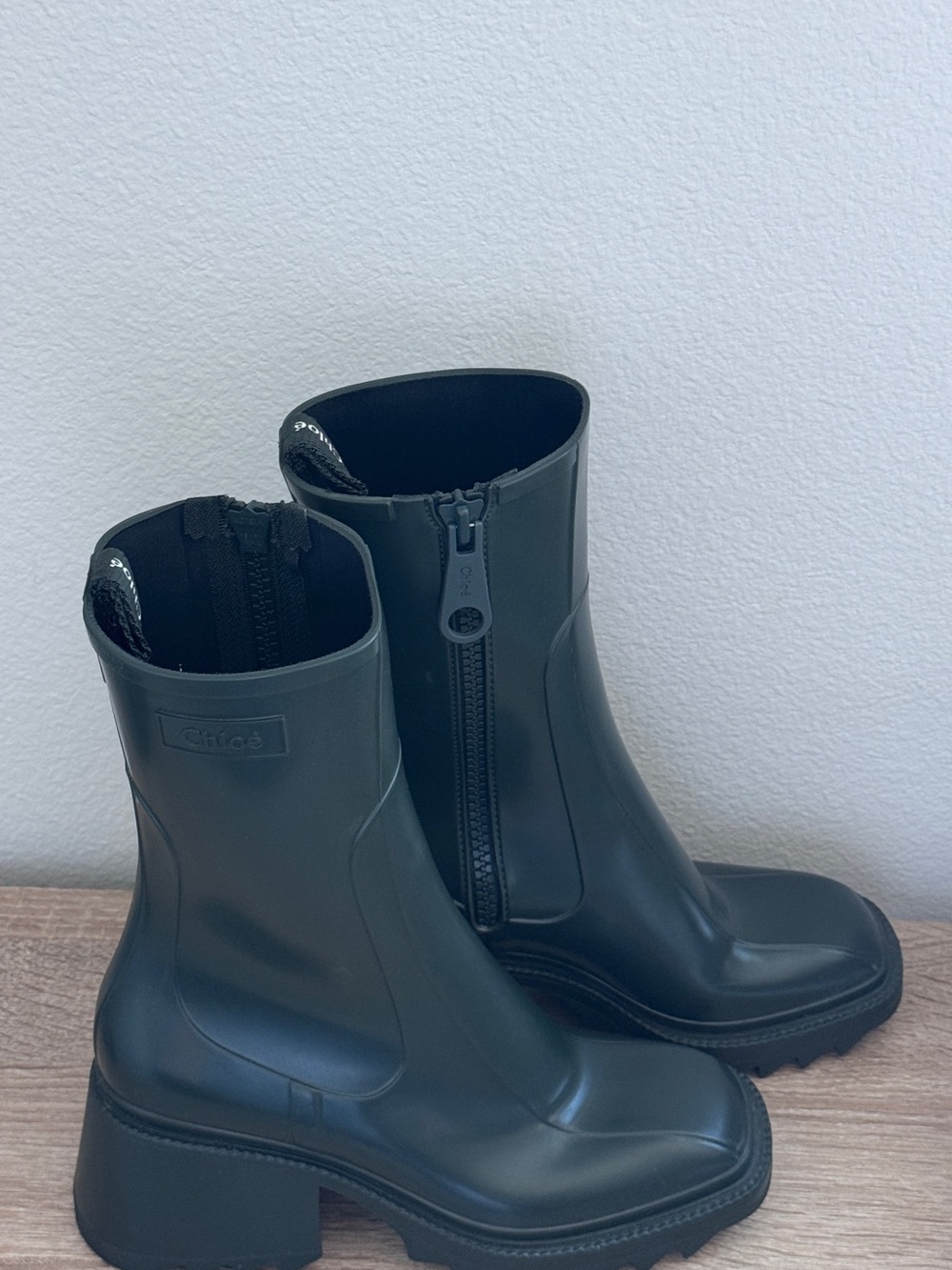 Chloé Betty Dark Green Mid-Calf Rain Boots Size 38 - Picture 3 of 7
